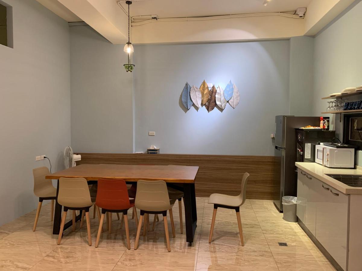 910 Hostel 城南館-自助入住 Yuli Extérieur photo