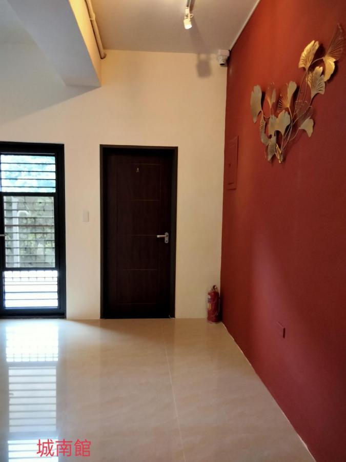 910 Hostel 城南館-自助入住 Yuli Extérieur photo